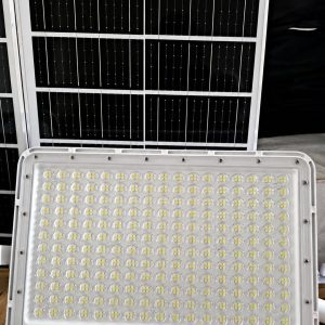 800W Solar Spot/Floodlights with Photocell Sensor