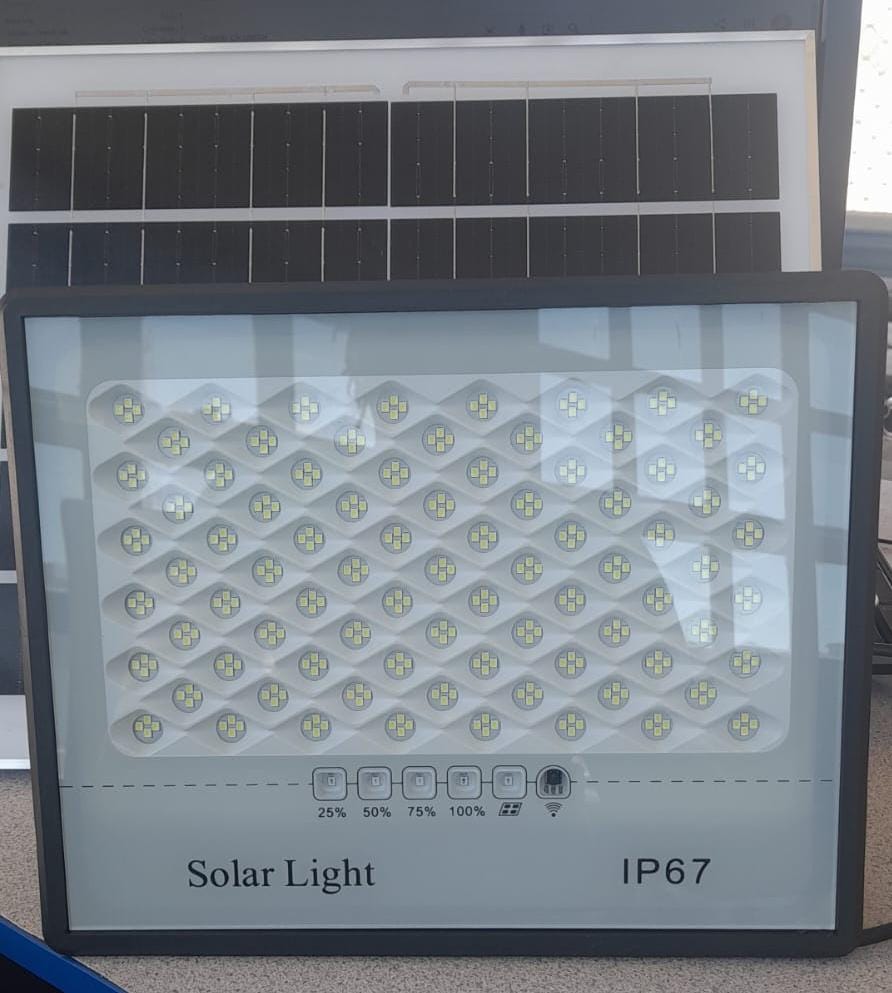 400W Solar Flood Light